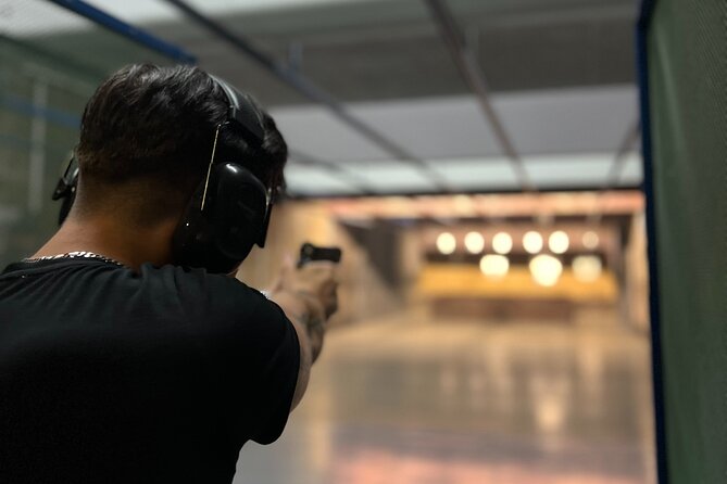 Agvo Shooting Range Experience in Warsaw - Choosing Your Guns: Pistols, Rifles, Shotguns, and Full-Auto