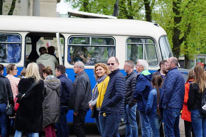 Discover the Dark Side of Warsaw in Praga District by Retro Bus - Praga on a retro bus, and why it makes sense