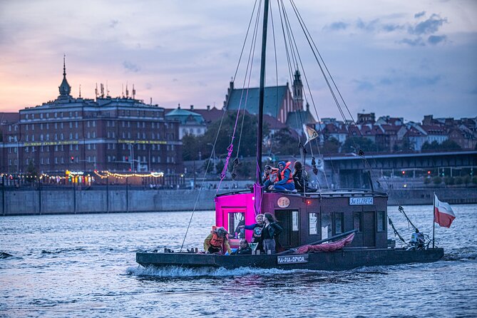 Discover Vistula River in Warsaw - A one-hour reset on Warsaw’s Vistula River