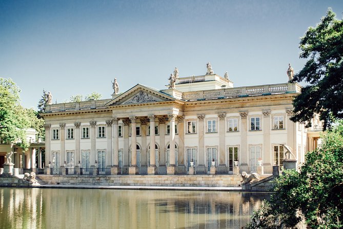 Discover Warsaw’s most Photogenic Spots with a Local - Why This Warsaw Photo Walk Works So Well