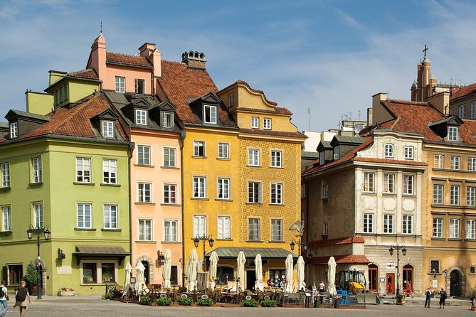 Discover Warsaw’s most Photogenic Spots with a Local - The Soviet-Era Skyscraper Photo Moment That Changes the Mood