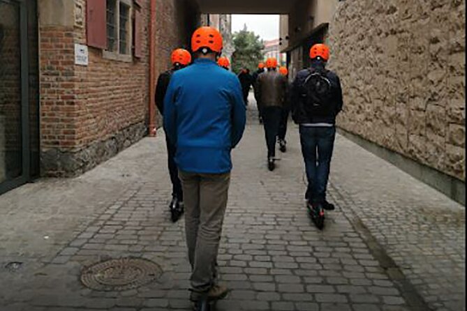 Electric Scooter Tour: Full Tour - 3-Hours of Magic! - Warsaw in one loop: from Castle Square to the Barbican