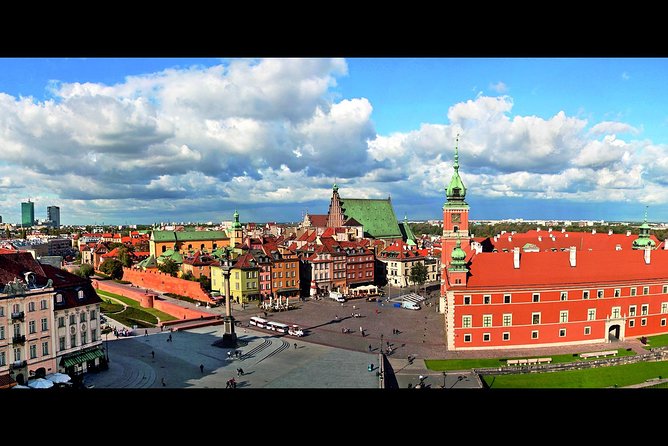 Faces of Warsaw's 3-hour orientation city tour with hotel pick-up - Royal Łazienki Park and Palace Complex: Warsaw’s Contrasts Begin
