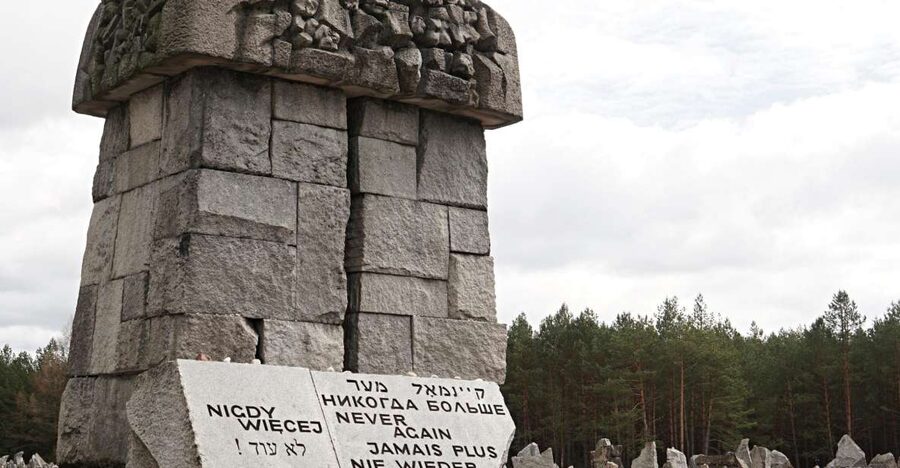 From Warsaw: Treblinka Camp 6-Hour Private Tour - Private Guide, Private Pace: What Changes When It Is Not a Big Group