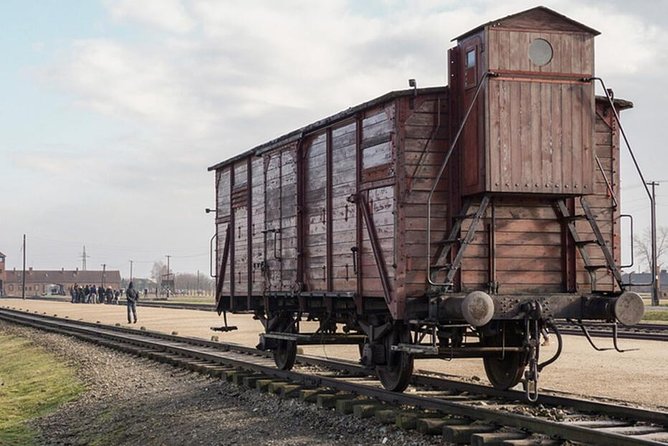 Guided Tour to Auschwitz-Birkenau from Warsaw - Auschwitz I to Birkenau: what the guided route covers and why it matters