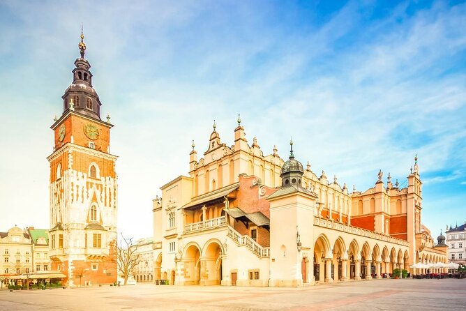 Guided Tour to Auschwitz-Birkenau from Warsaw - Krakow free time: using about 3 hours without feeling rushed