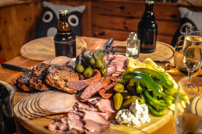 Half-Day Polish Food Walking Tour with Guide and Dinner - Entering Warsaw Old Town with food on your mind