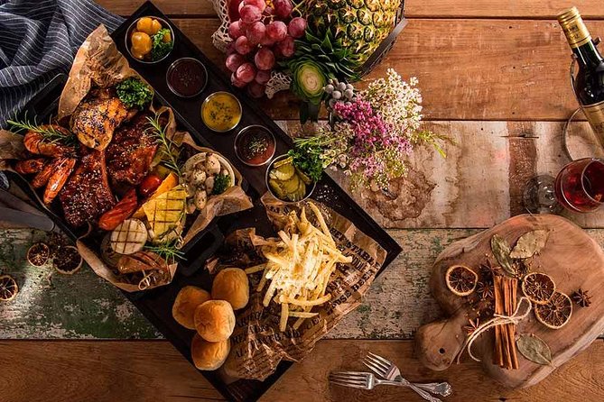 Half-Day Polish Food Walking Tour with Guide and Dinner - Old Town stops and dish stories that make the food land