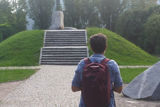 Historical Walking Tour of Jewish Warsaw - A 3-hour route through surviving reminders of Jewish Warsaw