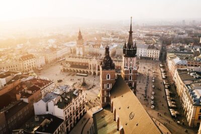 Krakow and Auschwitz Small Group Tour from Warsaw with Lunch
