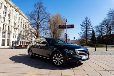 Krakow – Full Day Tour from Warsaw by private car