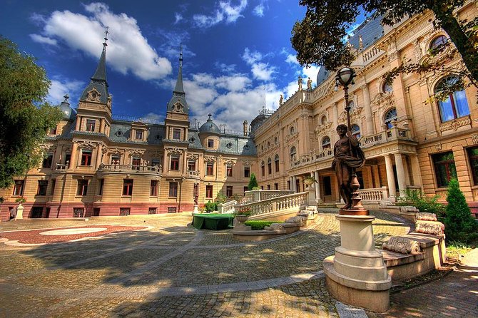 Lodz Small Group Tour from Warsaw with Lunch - Key things to know before you go