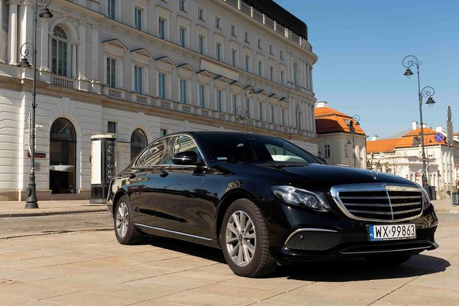 Luxury Warsaw Chopin Airport Transfer by private Limousine - Inside the Mercedes: Comfort, Air-Conditioning, Water, and Internet