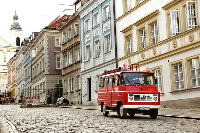 Must-do sites in Warsaw: retro car private tour with hotel pickup - Hotel Pickup and Drop-Off: The Real Value in Planning Time