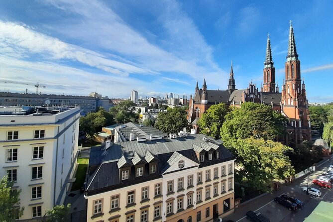 Offbeat Warsaw: Explore the Edgy & Artsy Praga District - Stalowa street: cafes, bars, galleries, and street art