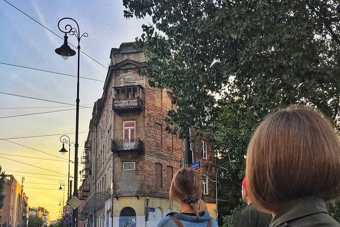 Offbeat Warsaw: Explore the Edgy & Artsy Praga District - Getting started at St. Florian’s, plac Weteranów 1863 Roku