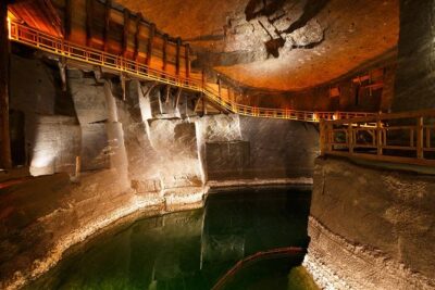 One day Cracow and Wieliczka Salt Mine private tour from Warsaw