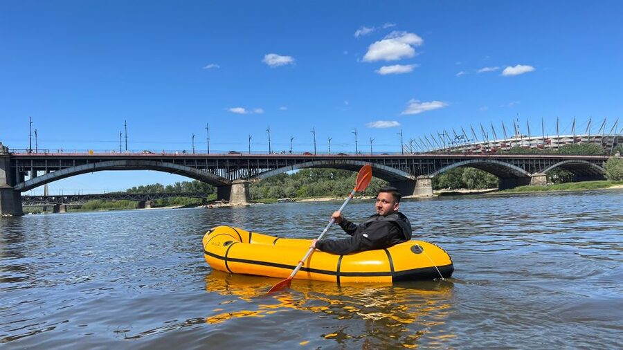 Packrafting kayaking guided tour Vistula river Warsaw Poland - The guide matters: Piotr’s storytelling and photo help