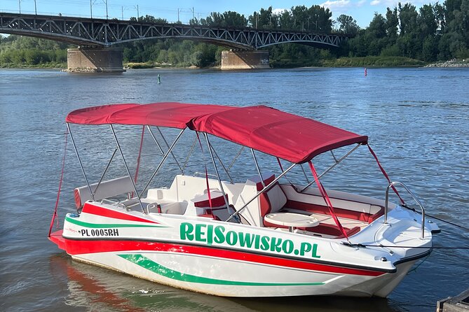 Private Cruise on Vistula in Warsaw for 9 with our Helmsman - Royal Castle and Old Town: the river’s best frame for history