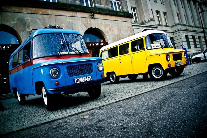 Private Off the Beaten Path trip in Warsaw - Meeting at Złote Tarasy and riding in a Nysa 522 retro van