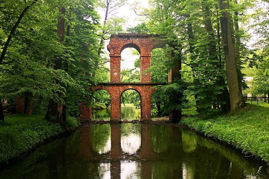 Private Tour From Warsaw: Łowicz Mazovian Countryside - Should you book this tour?