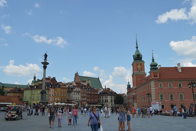 Private walking tour: all about Warsaw - How the private format improves your experience