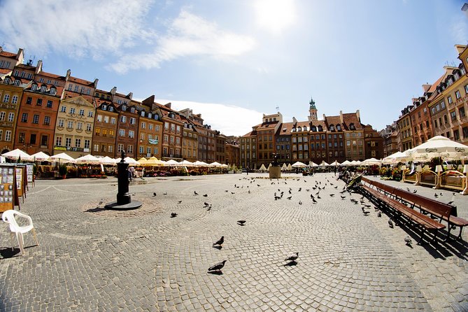 Skip-the-Line Warsaw Royal Castle Private Guided Tour - Palaces, power, and the “small stops” that make the Old Town feel real