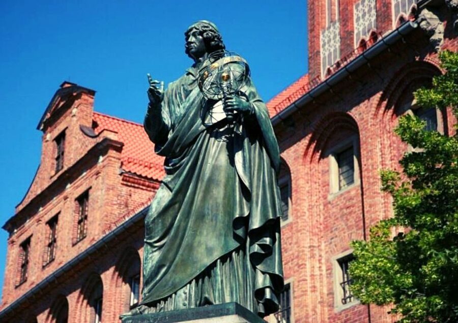 Small-Group Tour from Warsaw to Torun with Lunch - Choose Your Included Add-On: Gingerbread, Copernicus House, Planetarium, or Ethnographic Museum