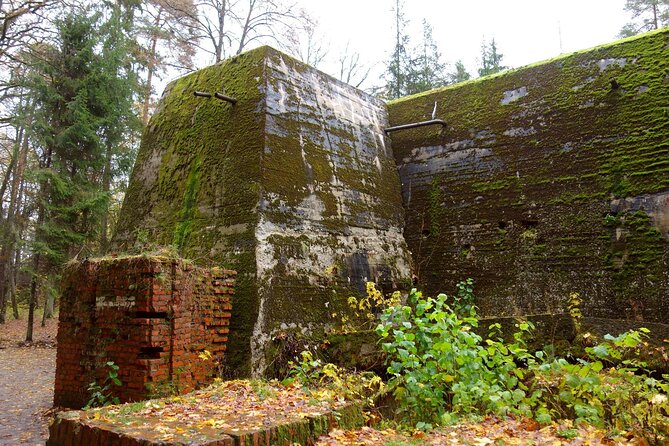 Tour from Warsaw: Wolf's Lair, Hitler's HQ Zones I and II - The 8:00 am start and the 4.5-hour drive to Gierłoż