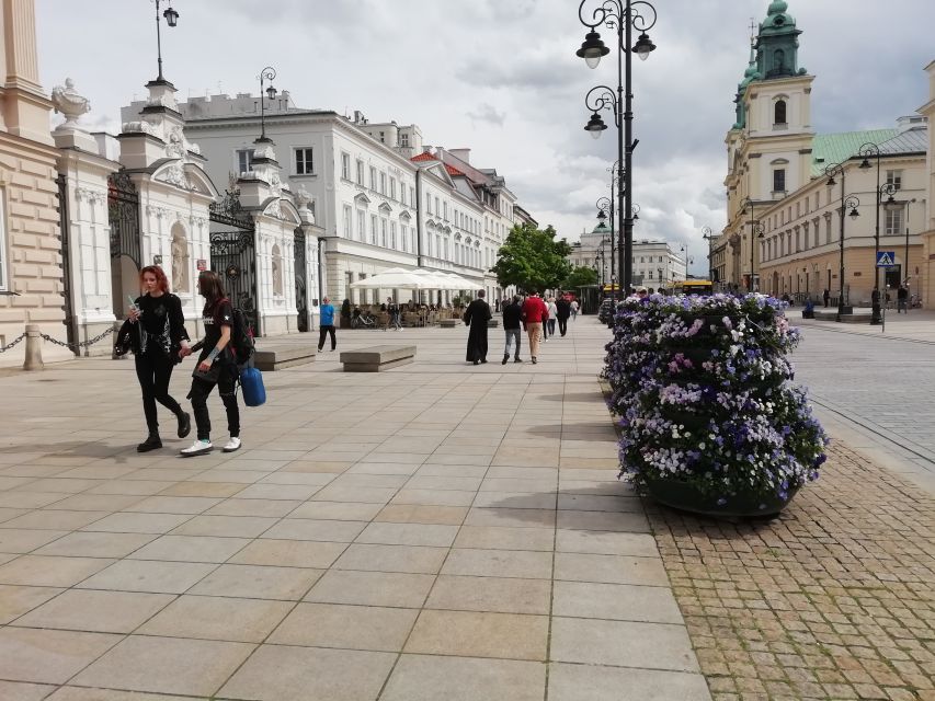 Warsaw: 2-Hour Chopin's Life Walking Tour - Why Chopin’s Warsaw Feels Close Up on a 2-Hour Walk