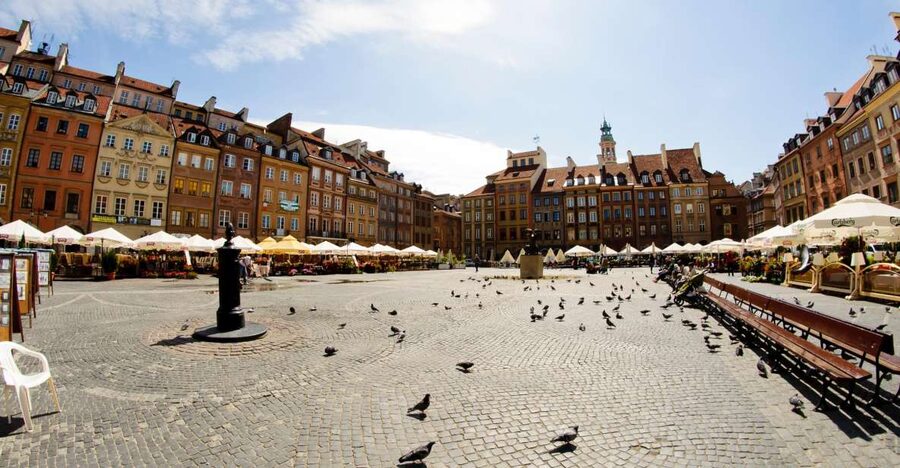 Warsaw: 2-Hour Guided Old Town Walking Tour - Secret doors and quiet alleys: the part that changes your whole perspective