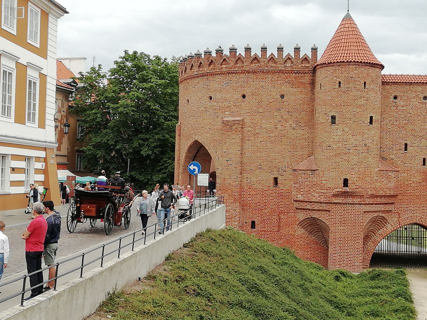 Warsaw: 2-Hour Old Town Walking Tour - Strolling the Royal Route toward Castle Square