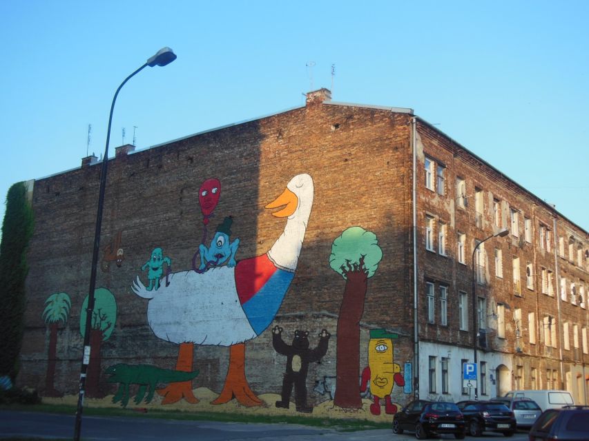 Warsaw: 2-Hour Praga Walking Tour - The streets with bullet holes, and what pre-war Warsaw looks like in real life