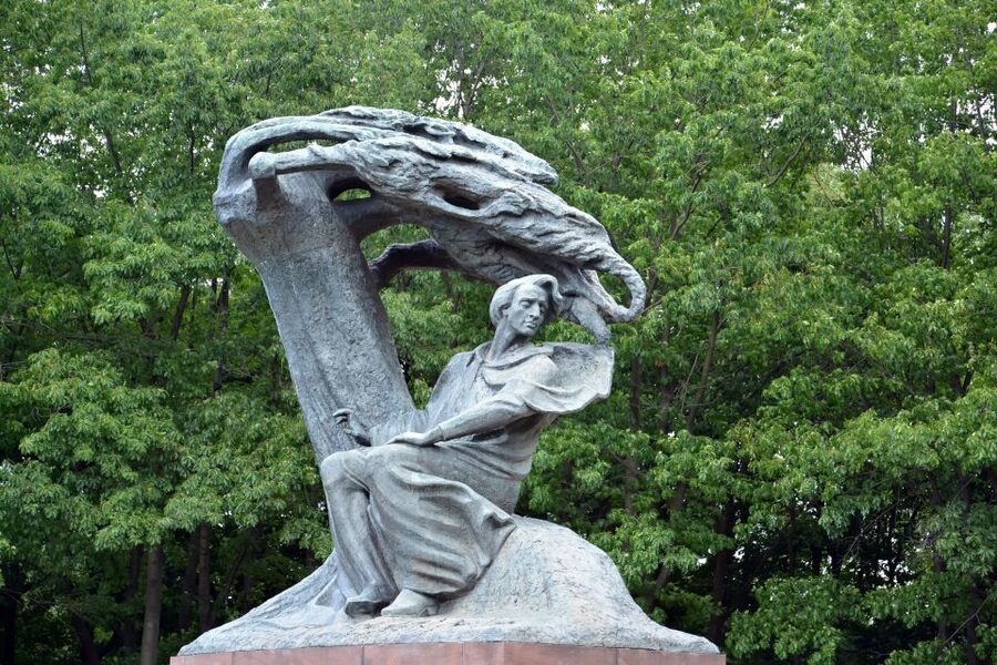 Warsaw: 3-Hour Panoramic City Bus Tour with Pickup - Royal Garden Lazienki: monuments and 17th-century structures that survived the war