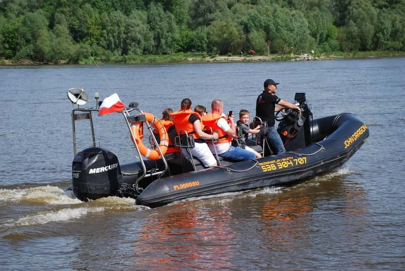 Warsaw: Adrenaline Ride on the Vistula River (Wisła) - The adrenaline run: up to 80 km/h and quick turns between sights