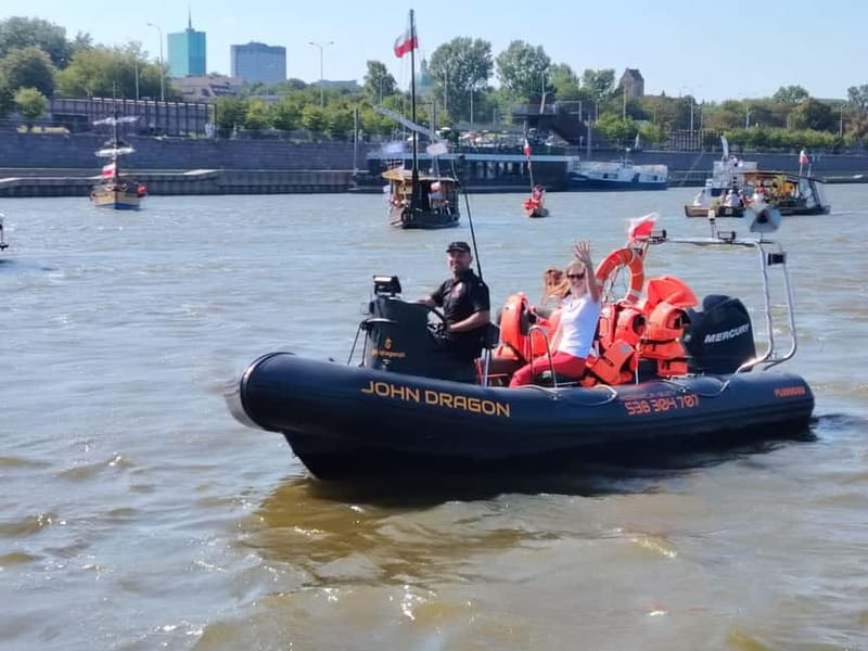 Warsaw: Adrenaline Ride on the Vistula River (Wisła) - Royal Castle and the quick photo stop that’s worth your attention