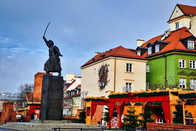 Warsaw at War 1939-1945: A Self-guided Audio Tour - A 90-minute self-guided walk that tells WWII Warsaw in order