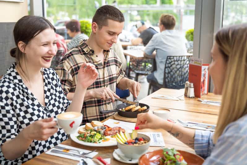 Warsaw: Breakfast at Hard Rock Cafe - Who This Fits Best, and Who Might Want to Skip It