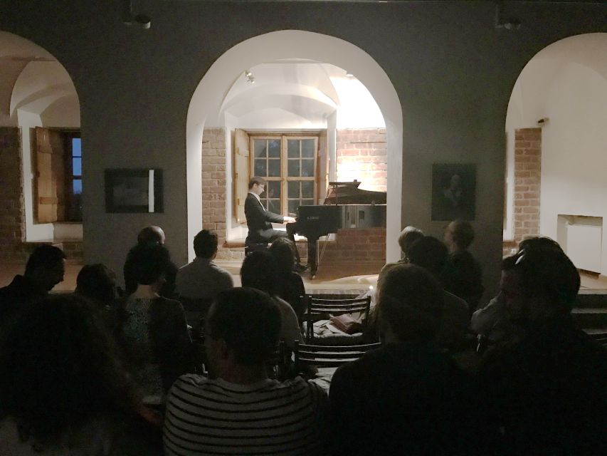 Warsaw: Chopin Concert in the Old Town - Key things to know before you go