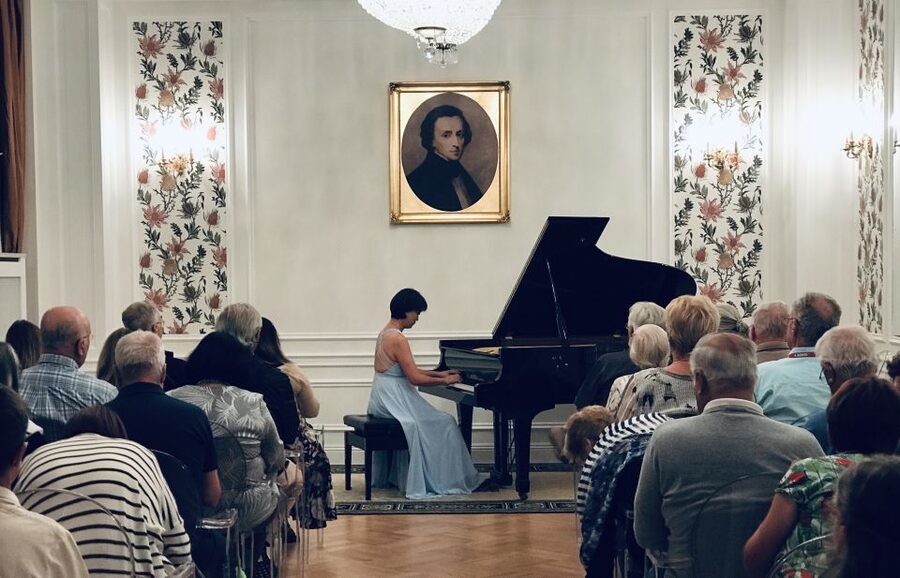 Warsaw: Chopin Concert Ticket With Glass of Champagne - Who this concert suits, and who might prefer a different plan