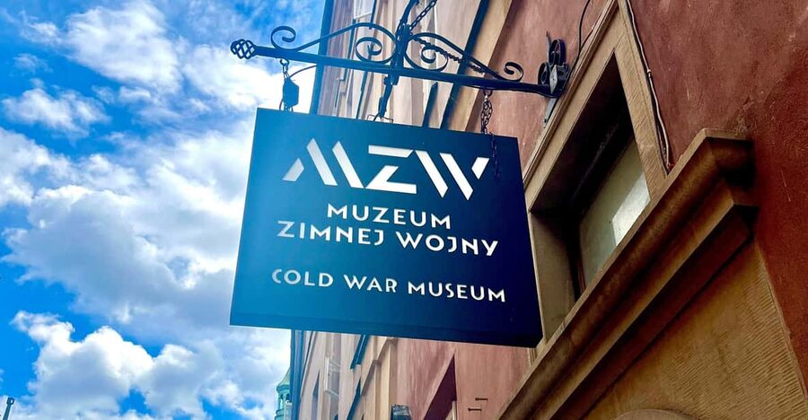 Warsaw: Cold War Museum Entry Ticket - The Polish-perspective storyline and the people the museum centers