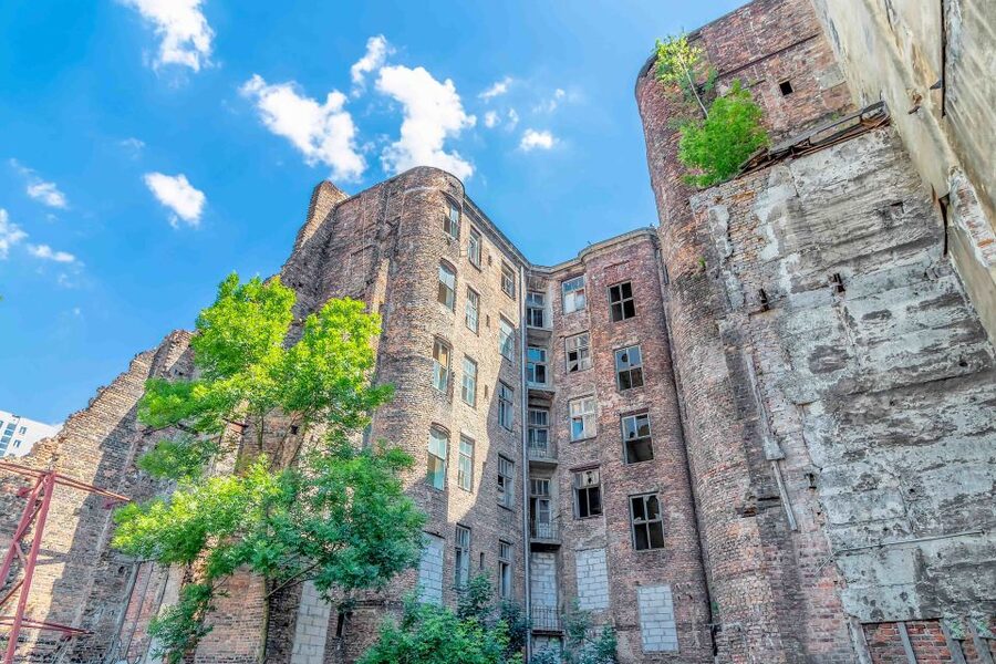 Warsaw: Ghetto, Jewish Cemetery & POLIN Museum Private Tour - Following the story from ghetto boundaries to Umschlagplatz