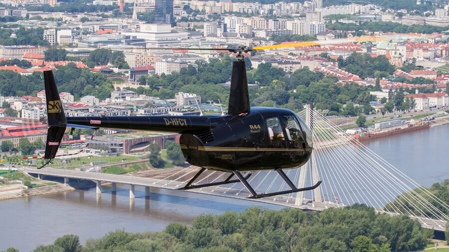 Warsaw: Helicopter Private Tour - The monuments and palaces you’ll recognize instantly