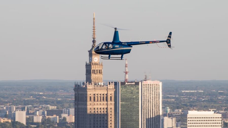Warsaw: Helicopter Private Tour - Your air guide’s 30-minute history lesson