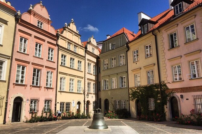 Warsaw Highlights by Bike with Breathtaking Sceneries - The Castle Gardens View and an Iconic Bridge for Photos That Feel Earned