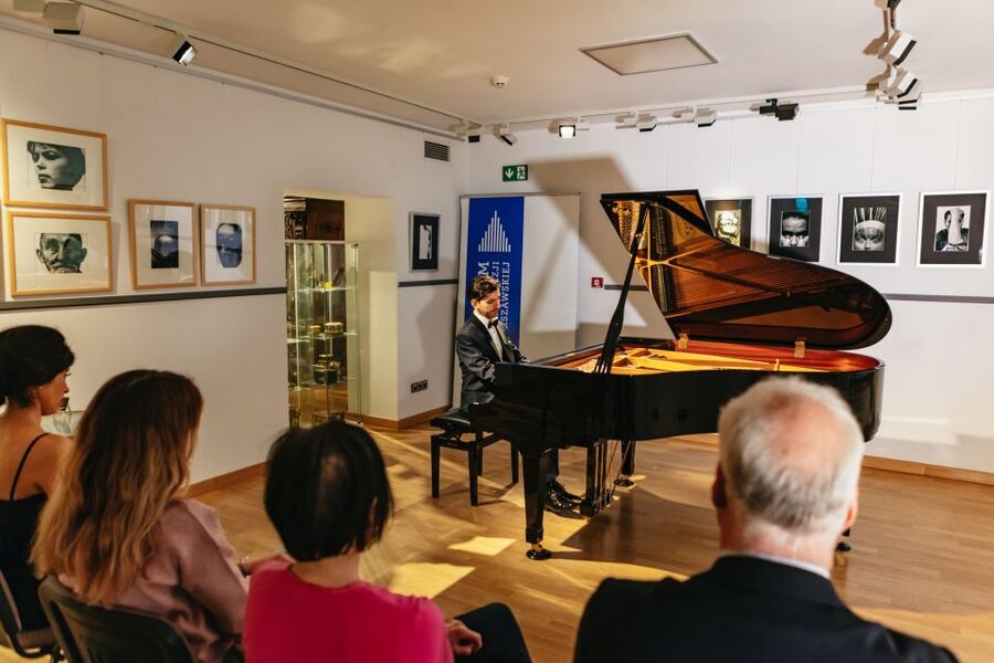 Warsaw: Live Chopin Piano Concert - Key highlights you will notice right away