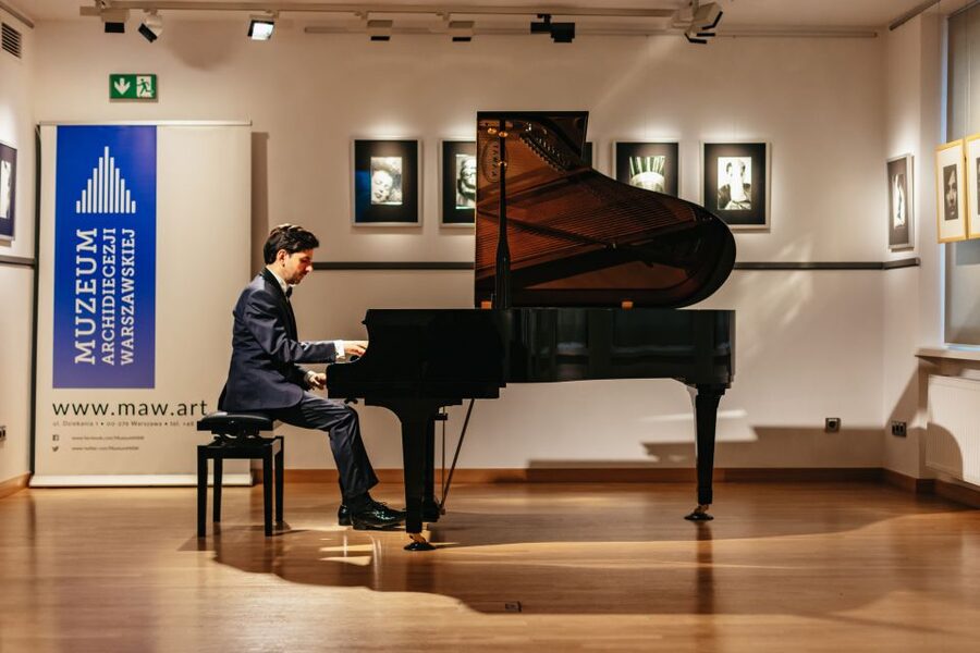Warsaw: Live Chopin Piano Concert - Practical logistics: where to meet and how to make it easy