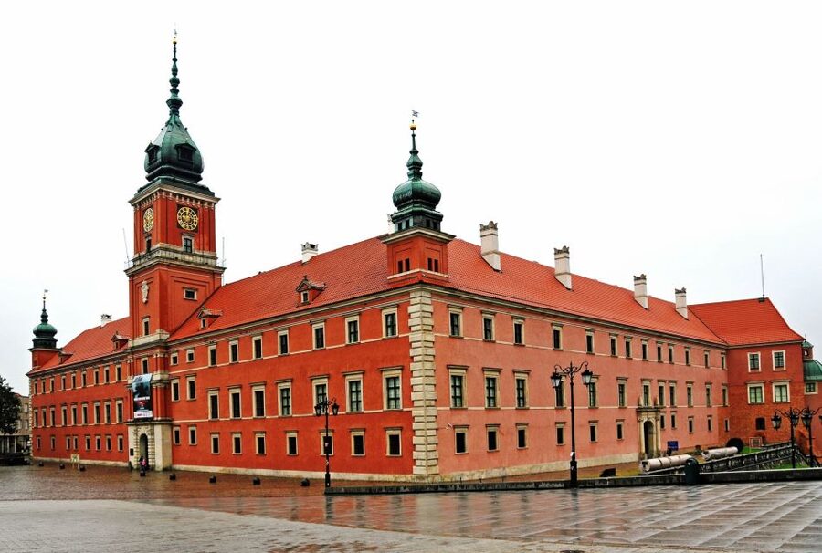 Warsaw: Old and New Town Private Walking Tour - Krasinski Palace, the Supreme Court building, and the Uprising monument