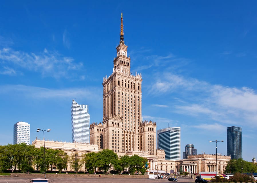 Warsaw: Palace of Culture and Science Guided Tour - The viewpoint stops: photo moments built into the schedule