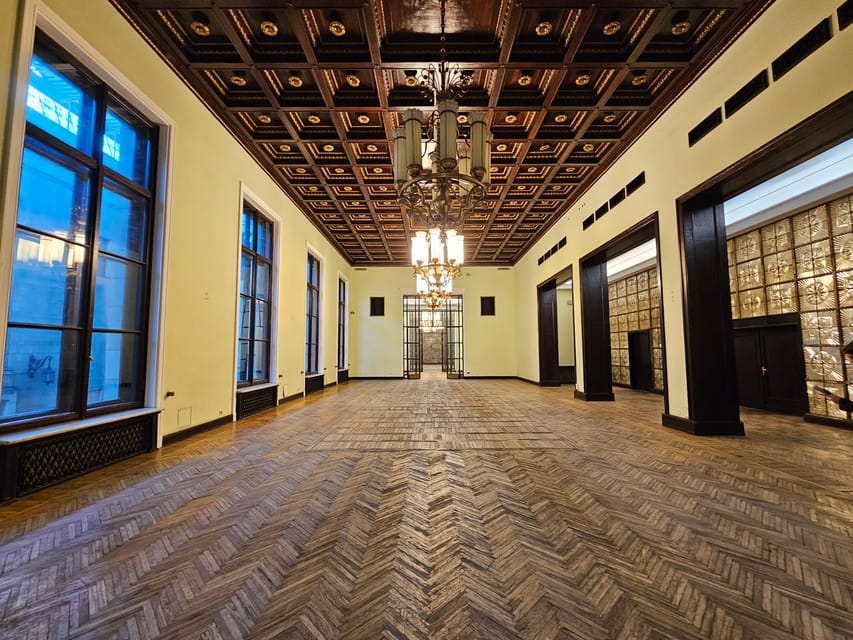 Warsaw: Palace of Culture and Science Guided Tour - The 30th-floor observation deck: the main reason to do this tour